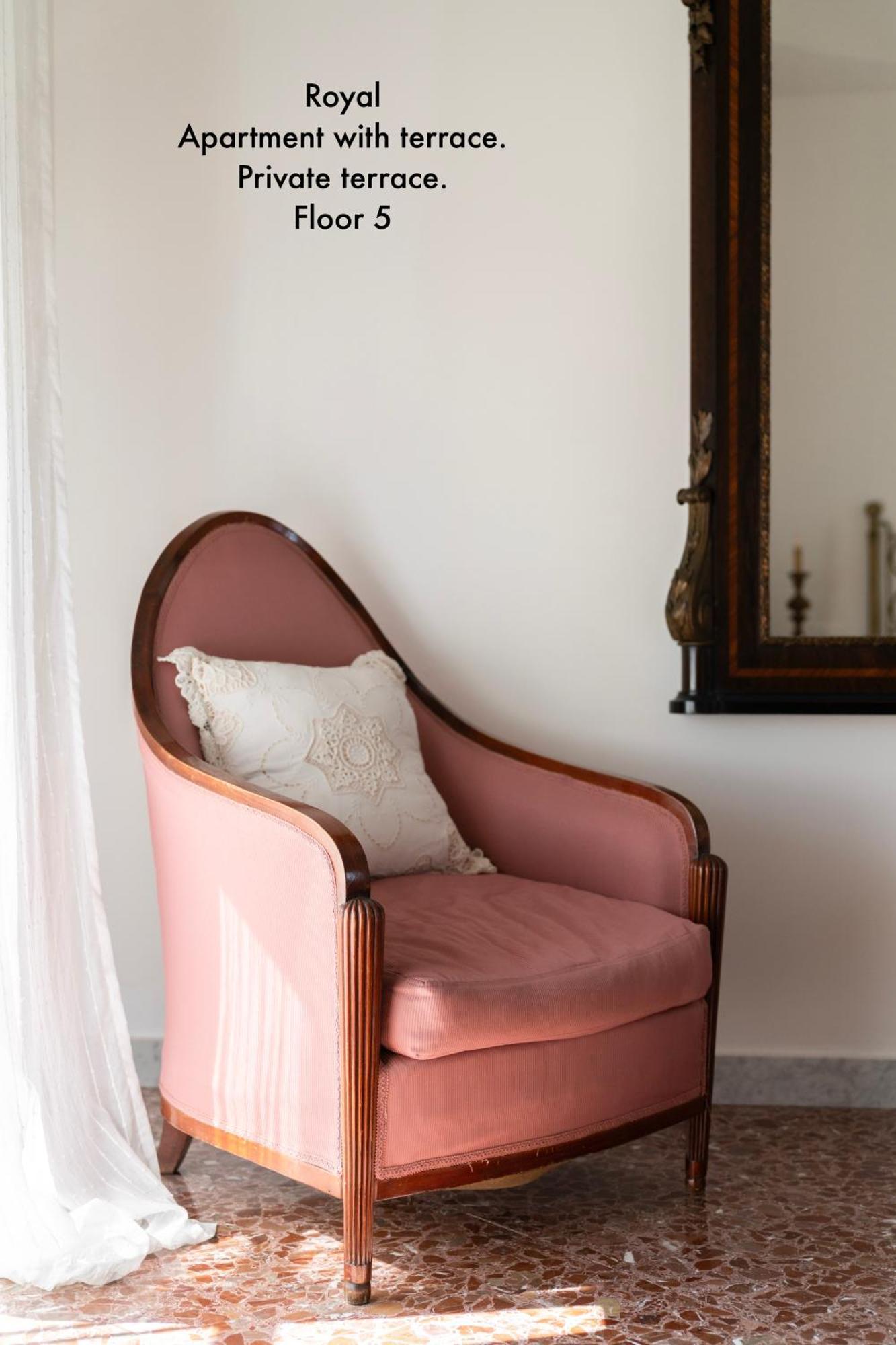 Appartement Di Casa Verbavolant